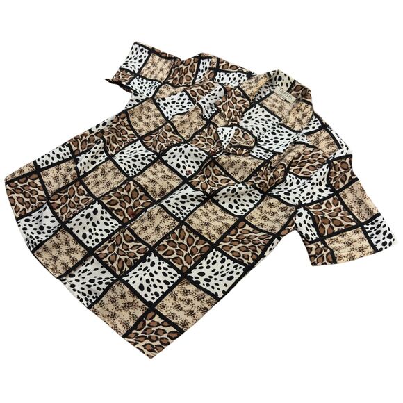 Truffles Shirt Womens Beige Animal Print Short Sleeve Camp Collar Button Down - Picture 2 of 7
